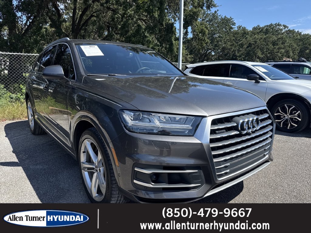 Used 2019 Samurai Gray Metallic Audi 55 Prestige image 1