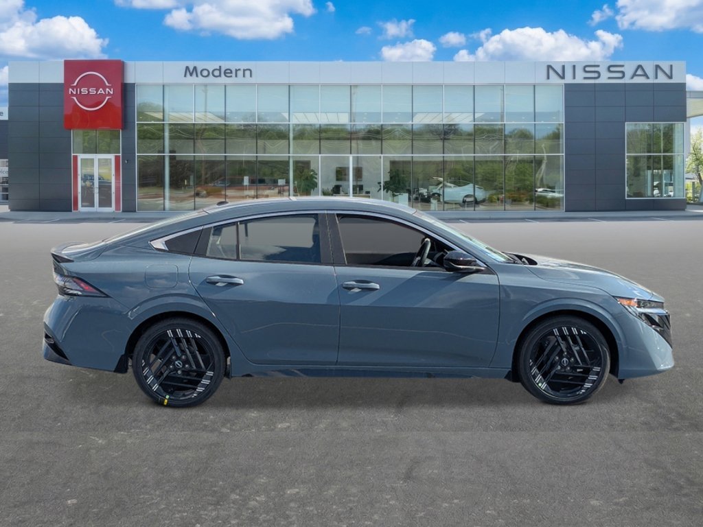 New 2027 Atlantic Gray Metallic Nissan SR image 6