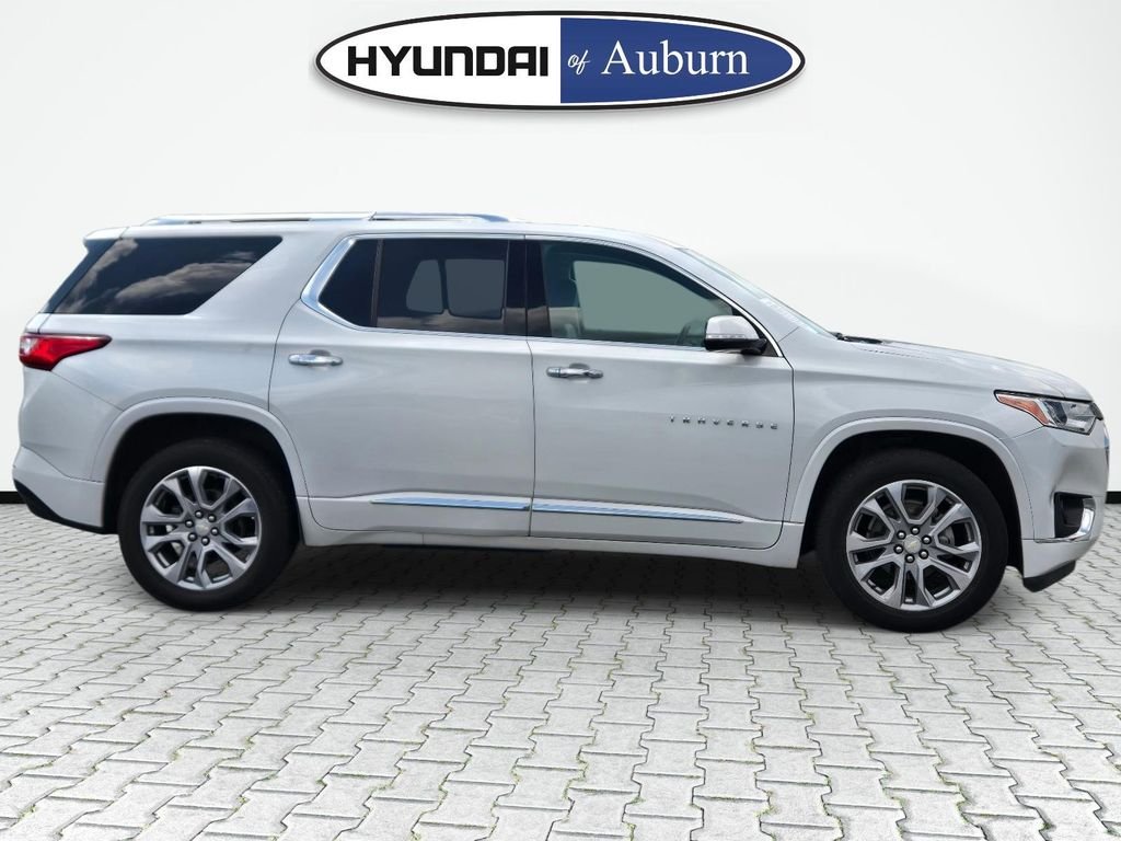 Used 2019 Beige Chevrolet Premier image 4