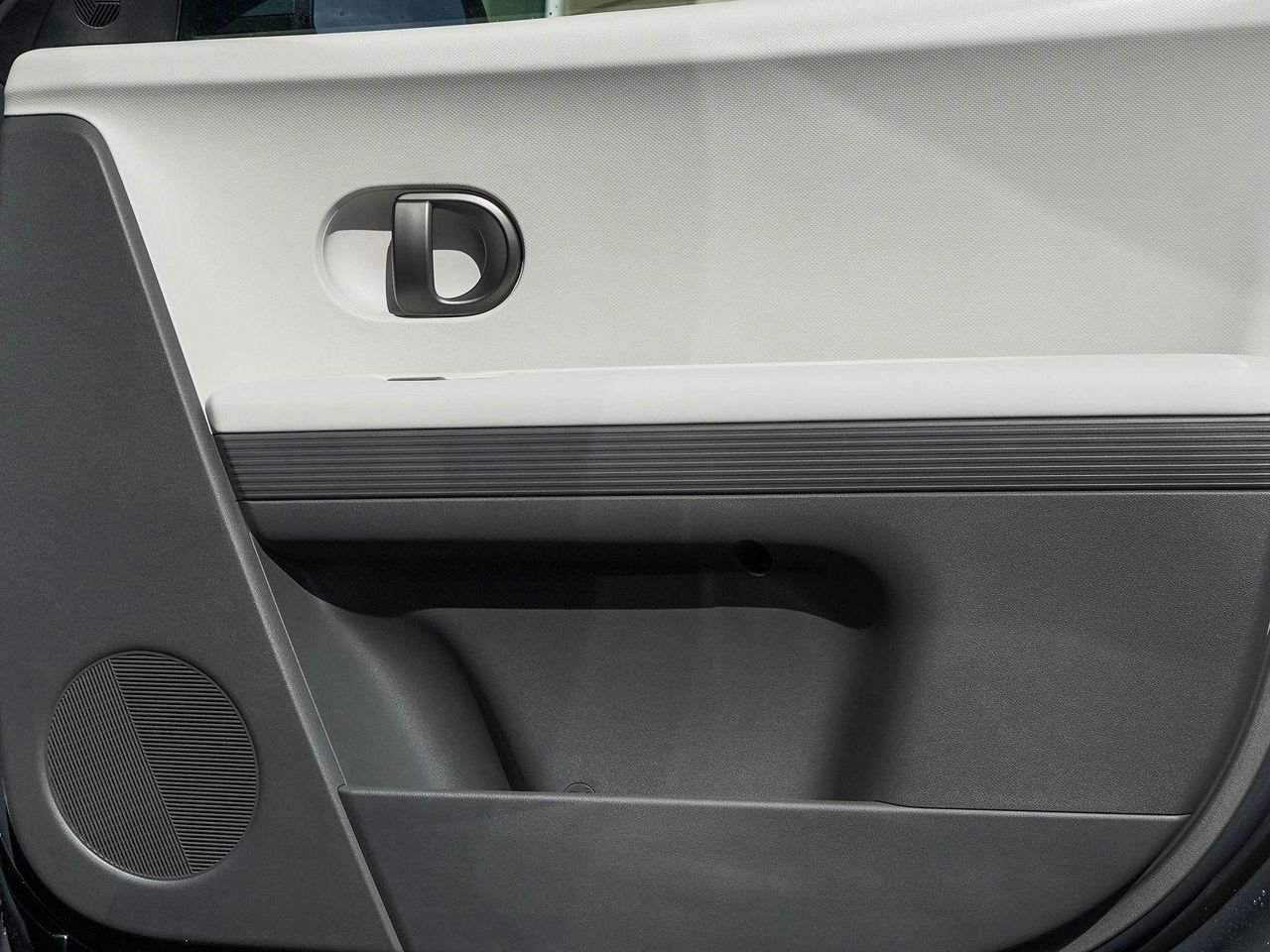 New 2027 Digital Teal Hyundai SE AWD image 32