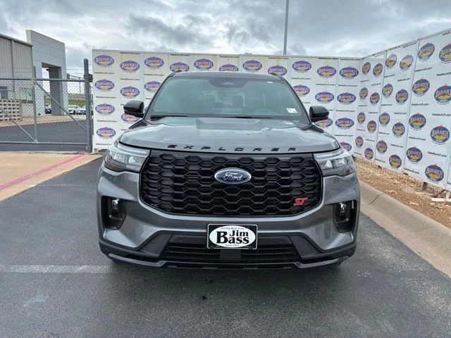 New 2026 Gray Metallic Ford ST image 4