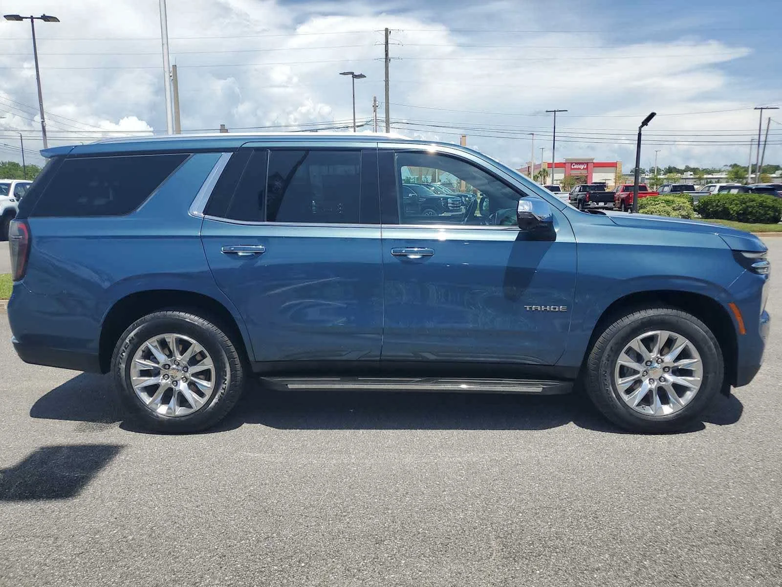 Used 2025 Lakeshore Blue Metallic Chevrolet Premier image 9