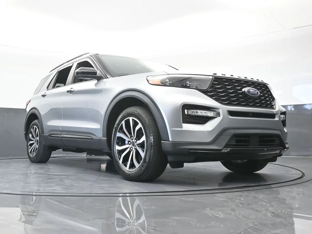 2023 Ford Explorer ST - Photo 70