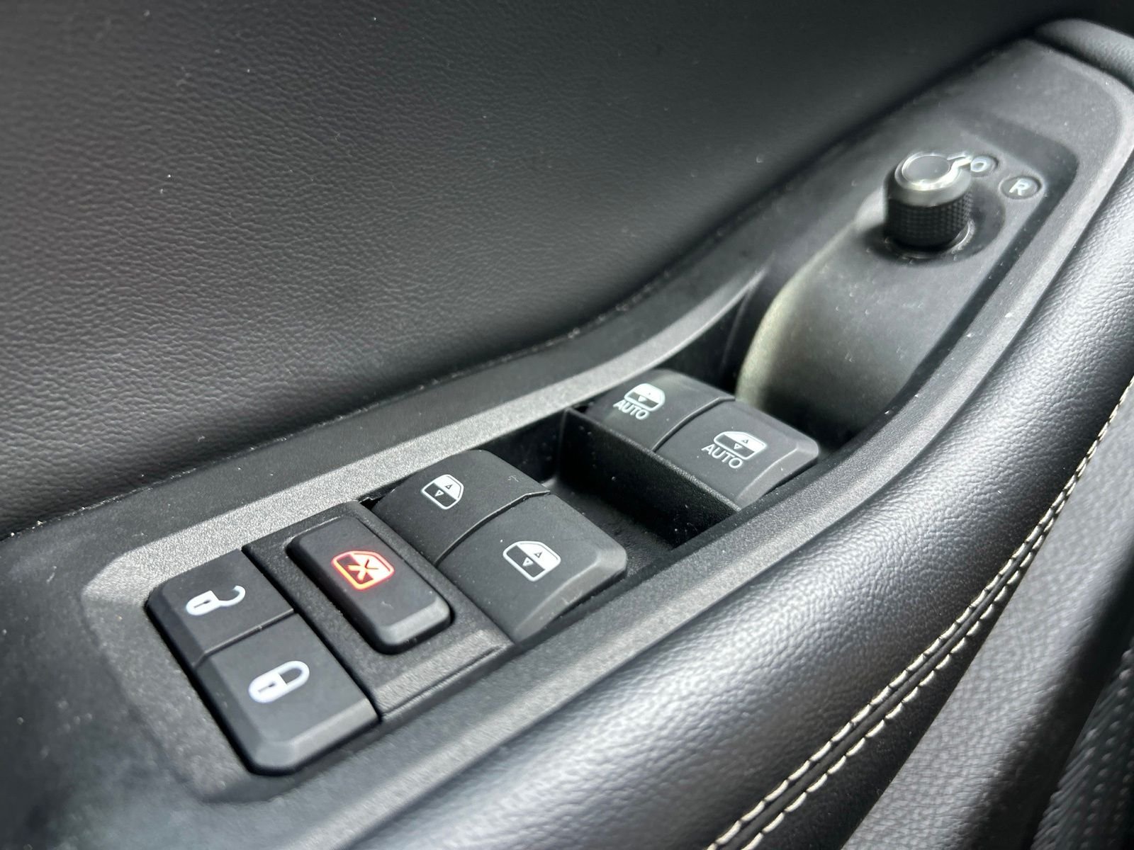 Certified Used 2023 Gray Jeep Altitude X image 24