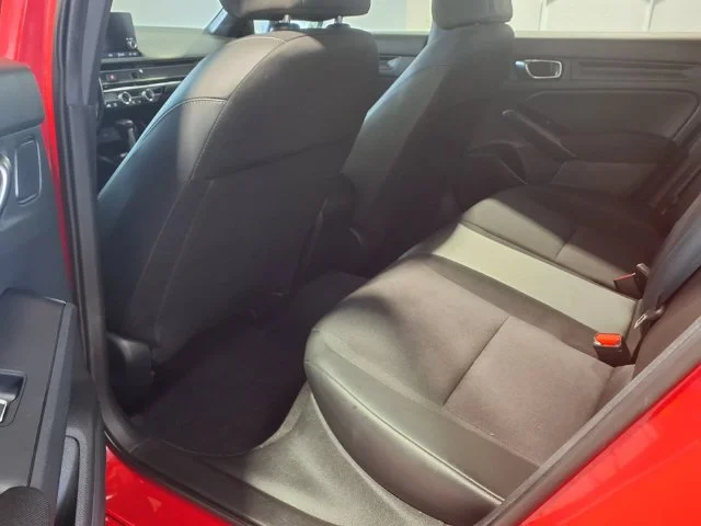 2024 Honda Civic Hatchback Sport - Photo 17