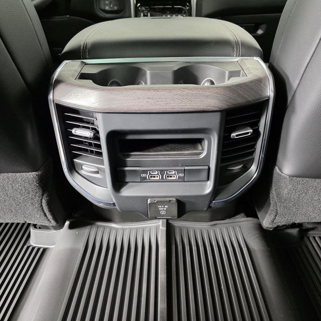 New 2025 Diamond Black Crystal Pearlcoat Ram Laramie image 17
