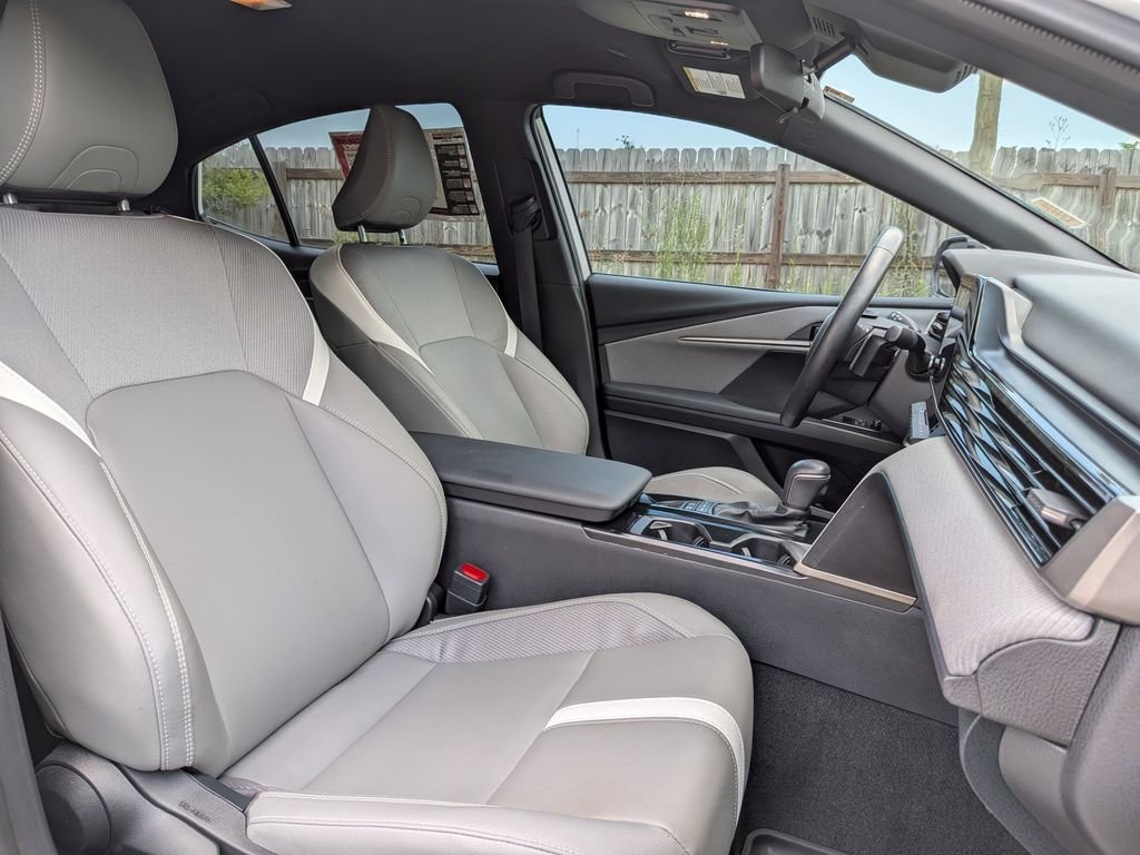 Certified Used 2025 White Toyota SE image 25