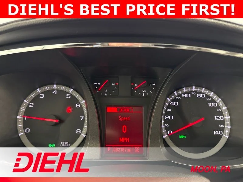Used 2017 White GMC SLT image 27