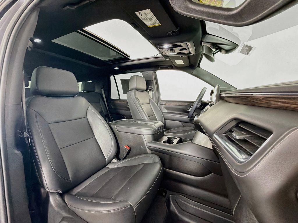 Used 2022 Midnight Blue Metallic Chevrolet Z71 image 31