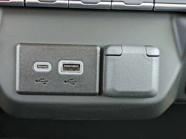 2025 GMC Sierra 1500 Pro - Photo 18