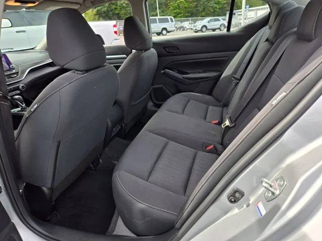 Used 2023 Silver Nissan 2.5 SV image 11