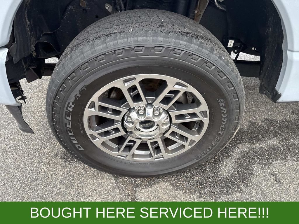 Used 2024 Gray Ford Limited image 9
