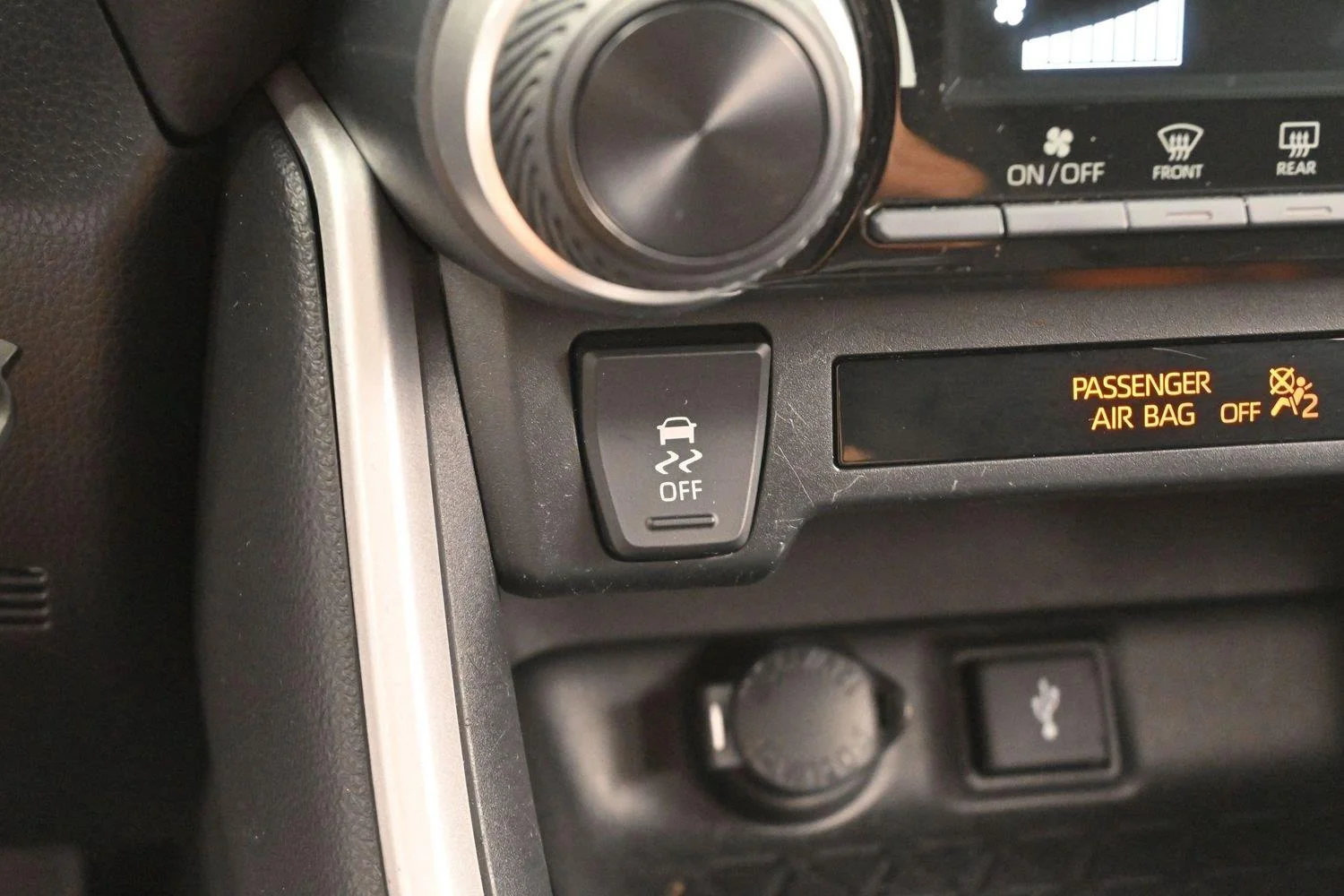 Used 2022 Magnetic Gray Metallic Toyota LE image 25