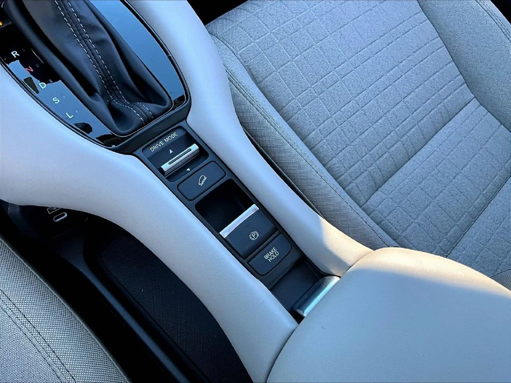 New 2027 Nordic Forest Pearl Honda LX AWD image 16