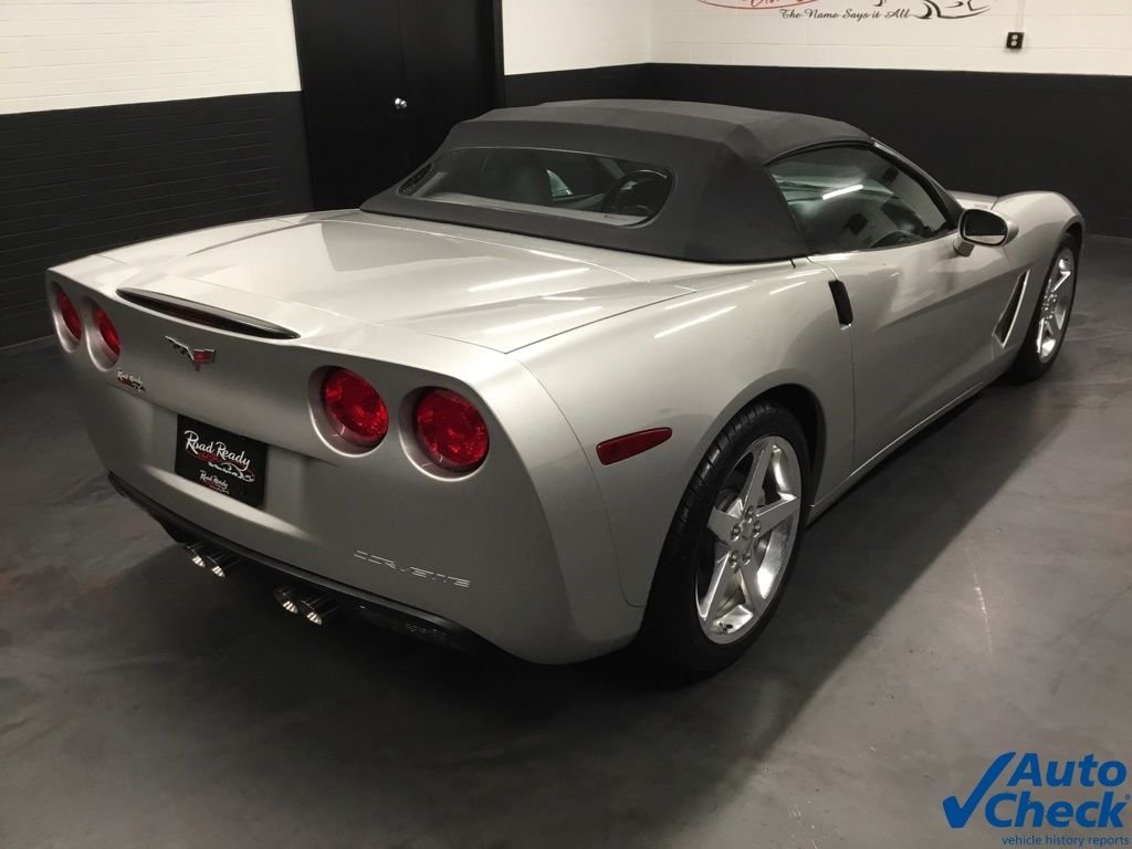 2005 Chevrolet Corvette Base - Photo 22
