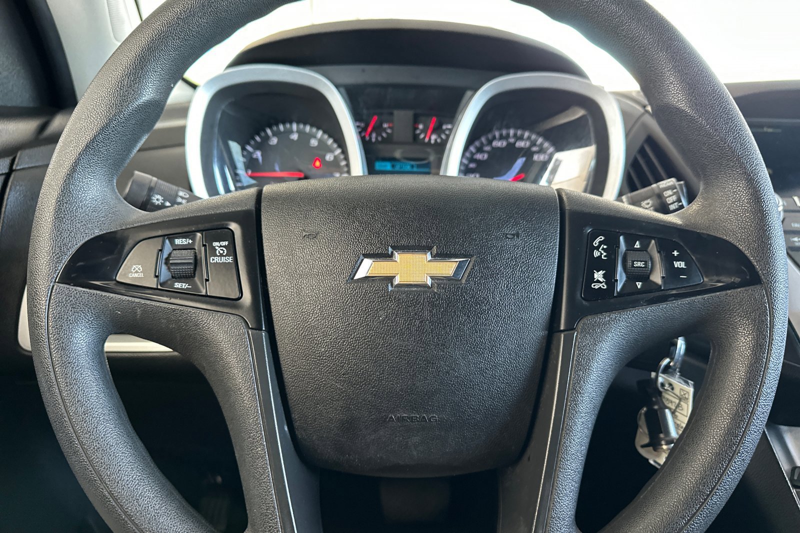 Used 2016 Summit White Chevrolet LS image 22