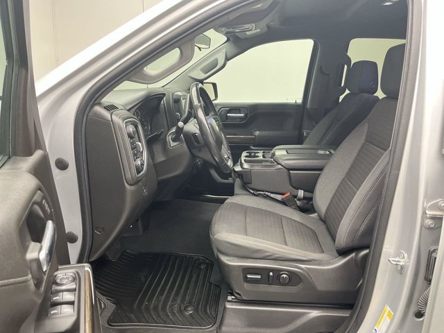 Used 2022 Silver Ice Metallic Chevrolet LT image 3