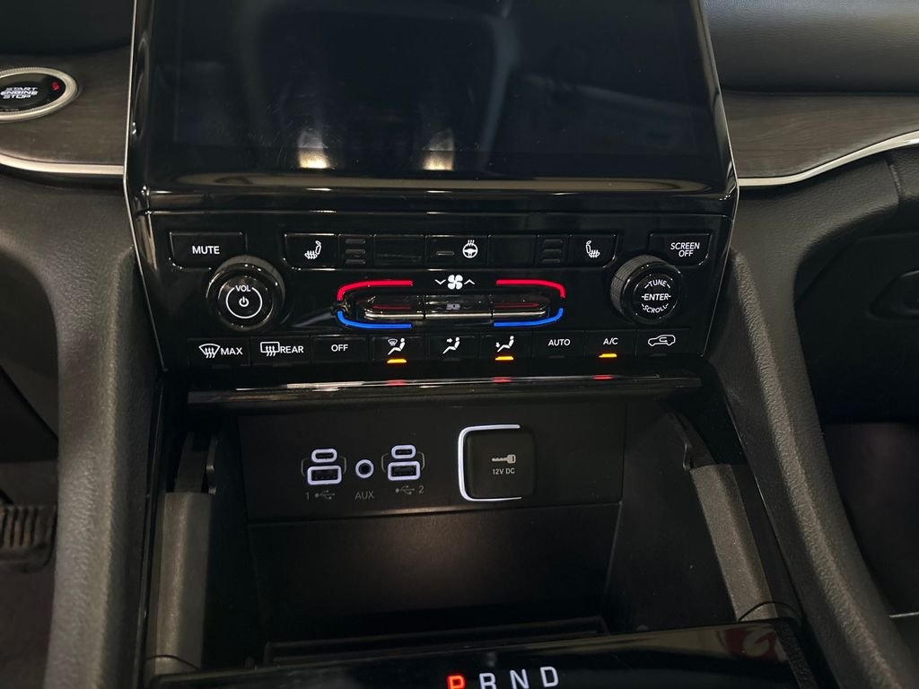 Certified Used 2023 Gray Jeep Limited image 19