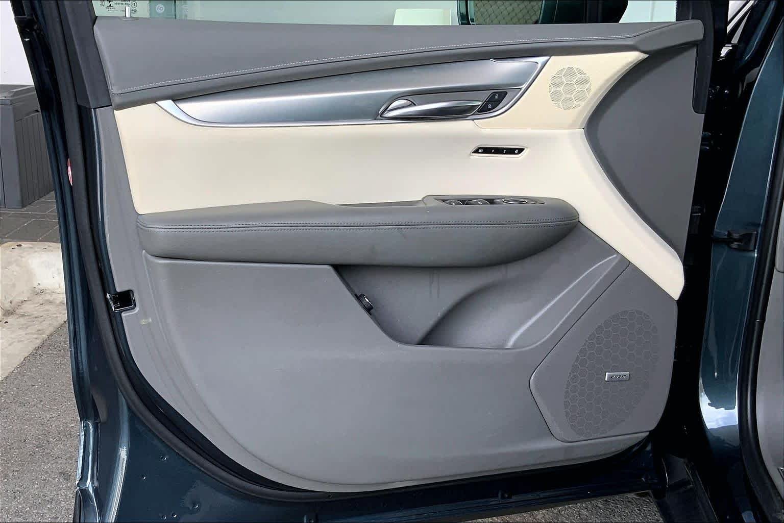 Used 2019 Shadow Metallic Cadillac Premium Luxury AWD image 22
