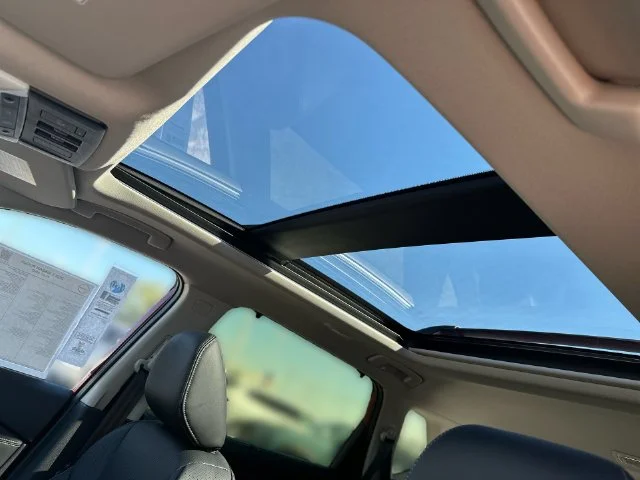 New 2026 Scarlet Ember Tintcoat Nissan Platinum image 18