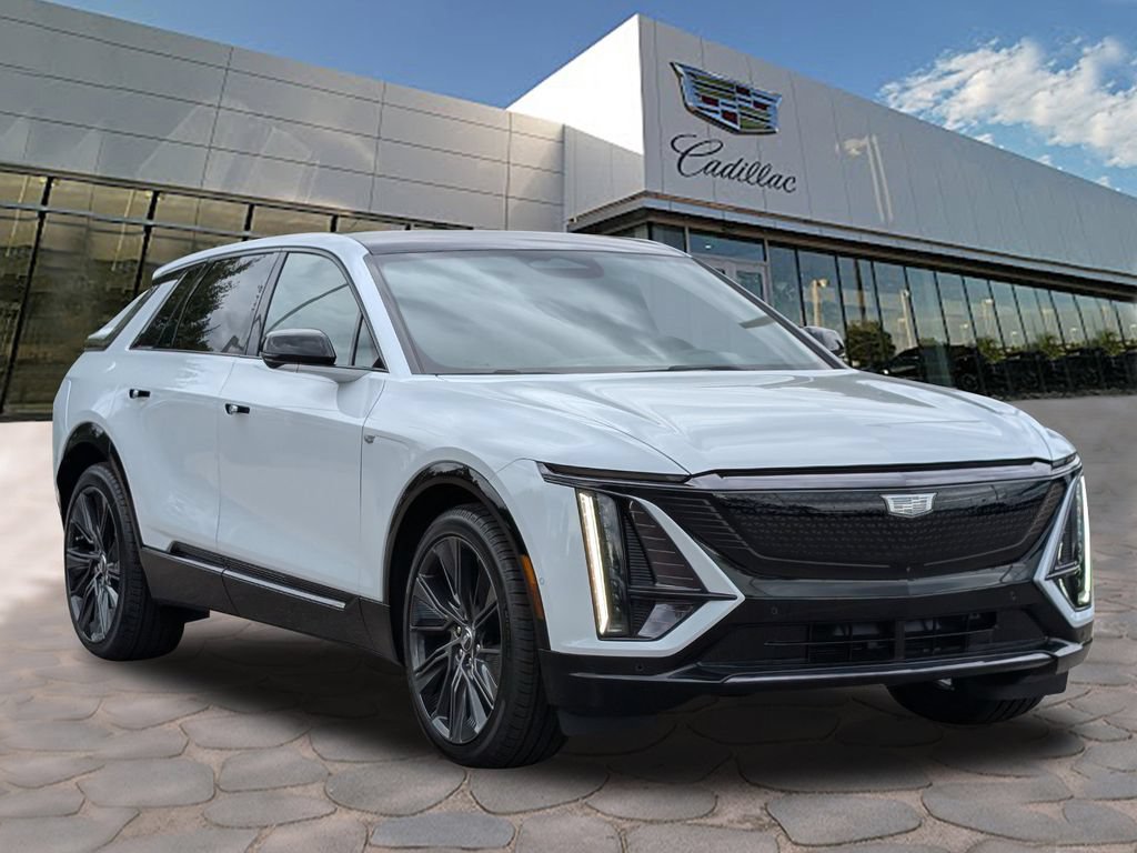 New 2027 Vibrant White Tricoat Cadillac Signature Sport image 5