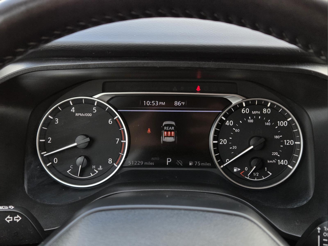 Used 2025 Silver Nissan SV image 13