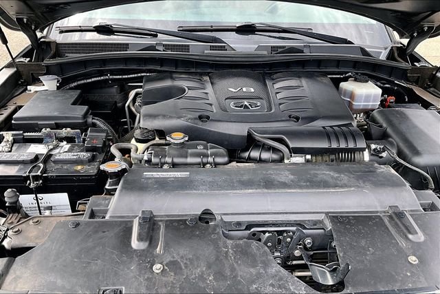 Used 2020  INFINITI  image 10