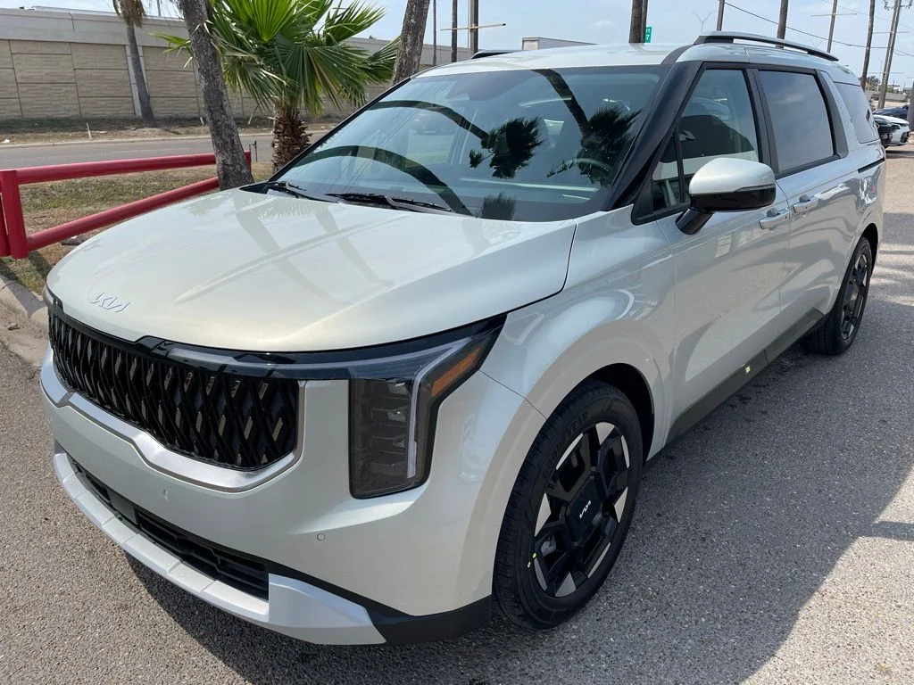 New 2026 White Kia EX image 3