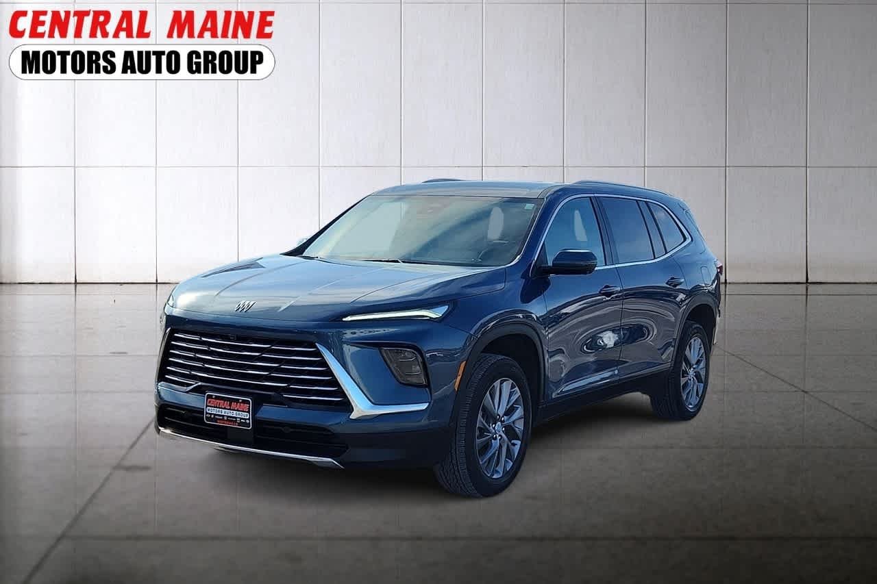 2025 Buick Enclave Preferred's photo