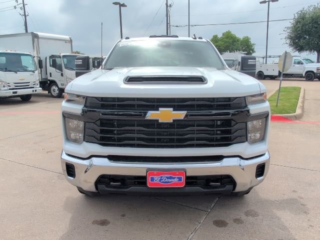 New 2026 Summit White Chevrolet Work Truck image 22
