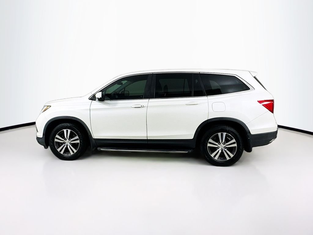 Certified Used 2017 White Diamond Pearl Honda EX image 4