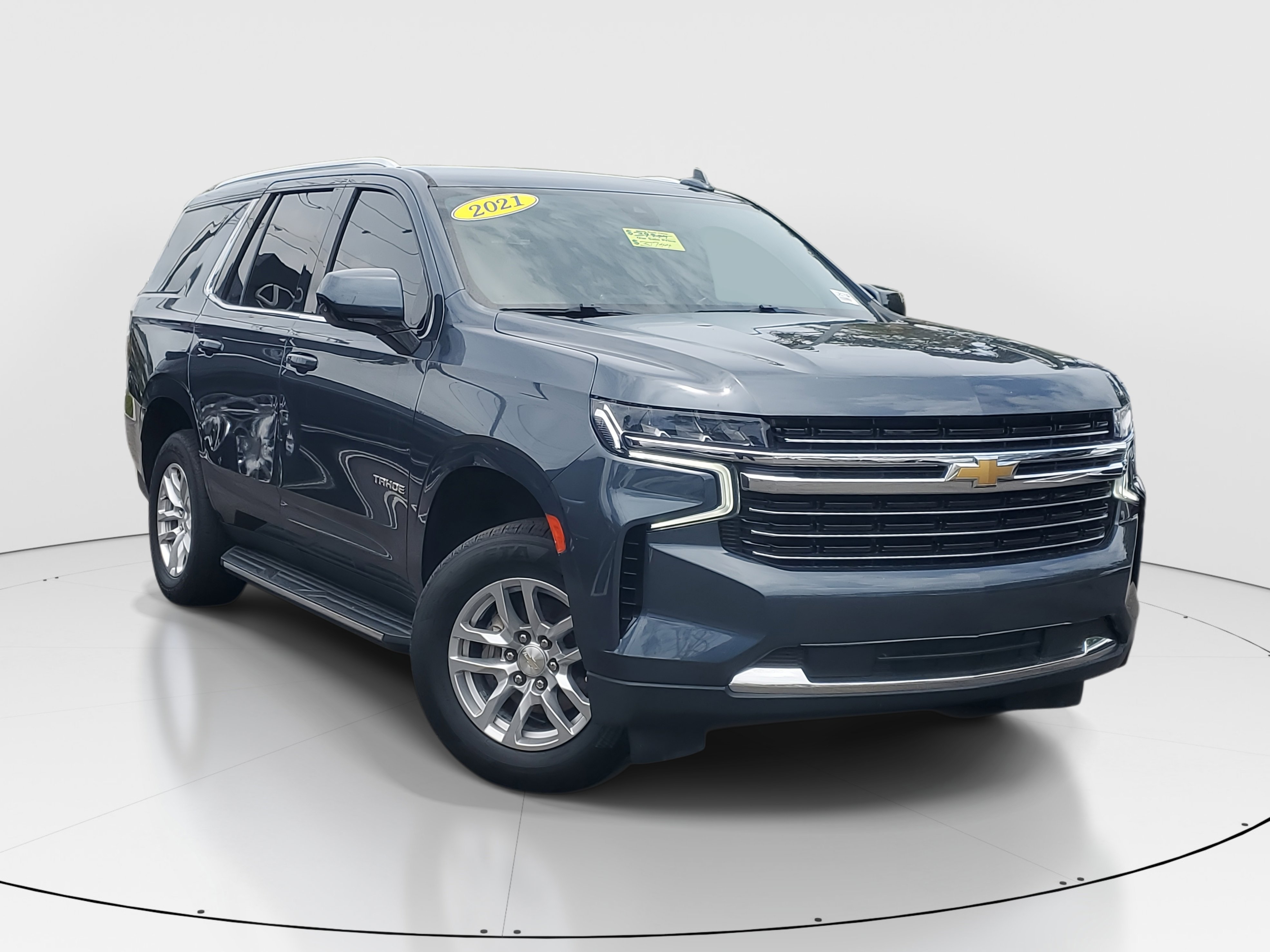 Used 2021 Shadow Gray Metallic Chevrolet LT image 2