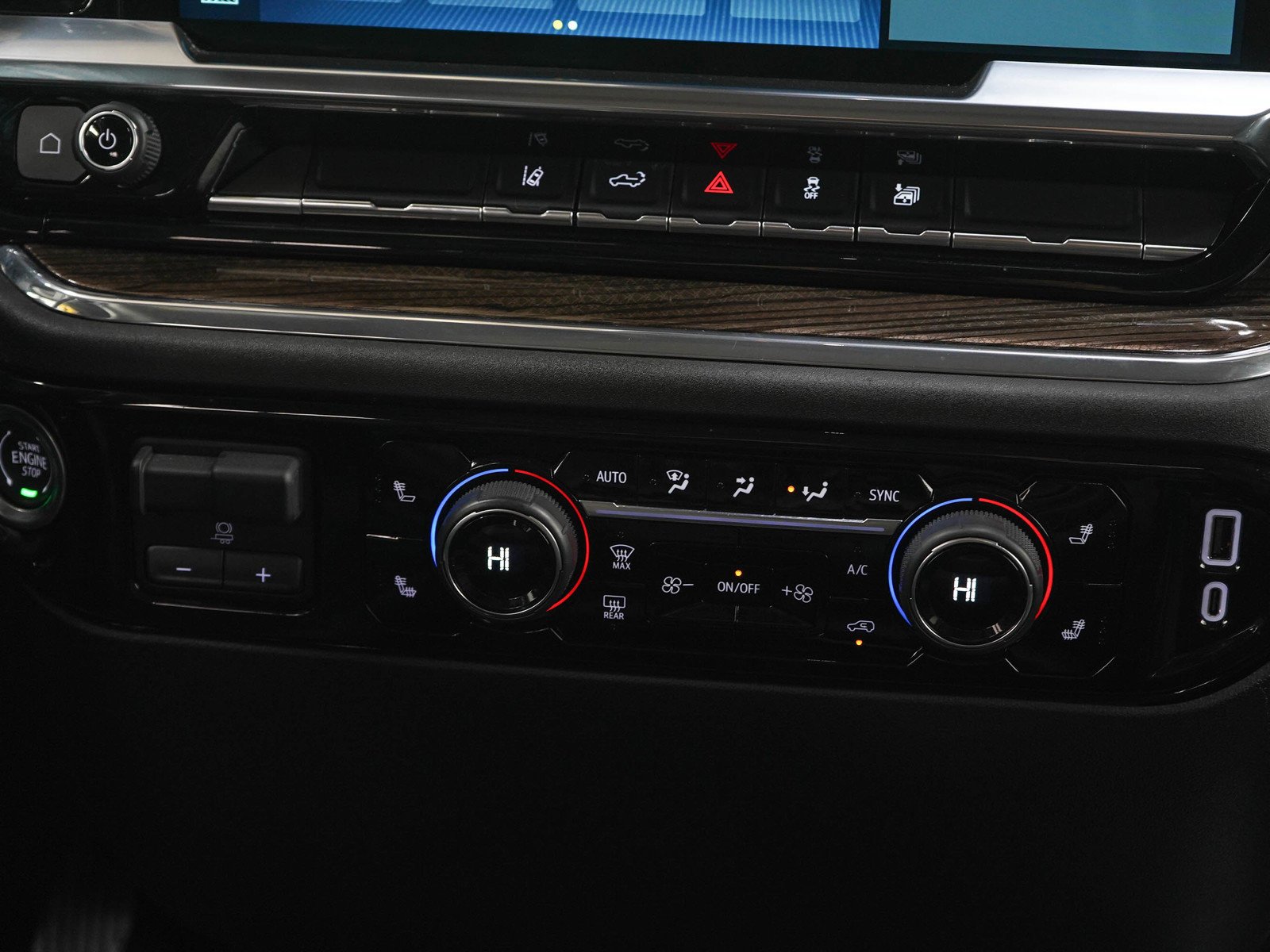 Used 2024 Black Chevrolet LT image 19