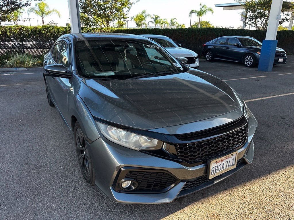 Used 2018 Gray Honda EX-L image 10