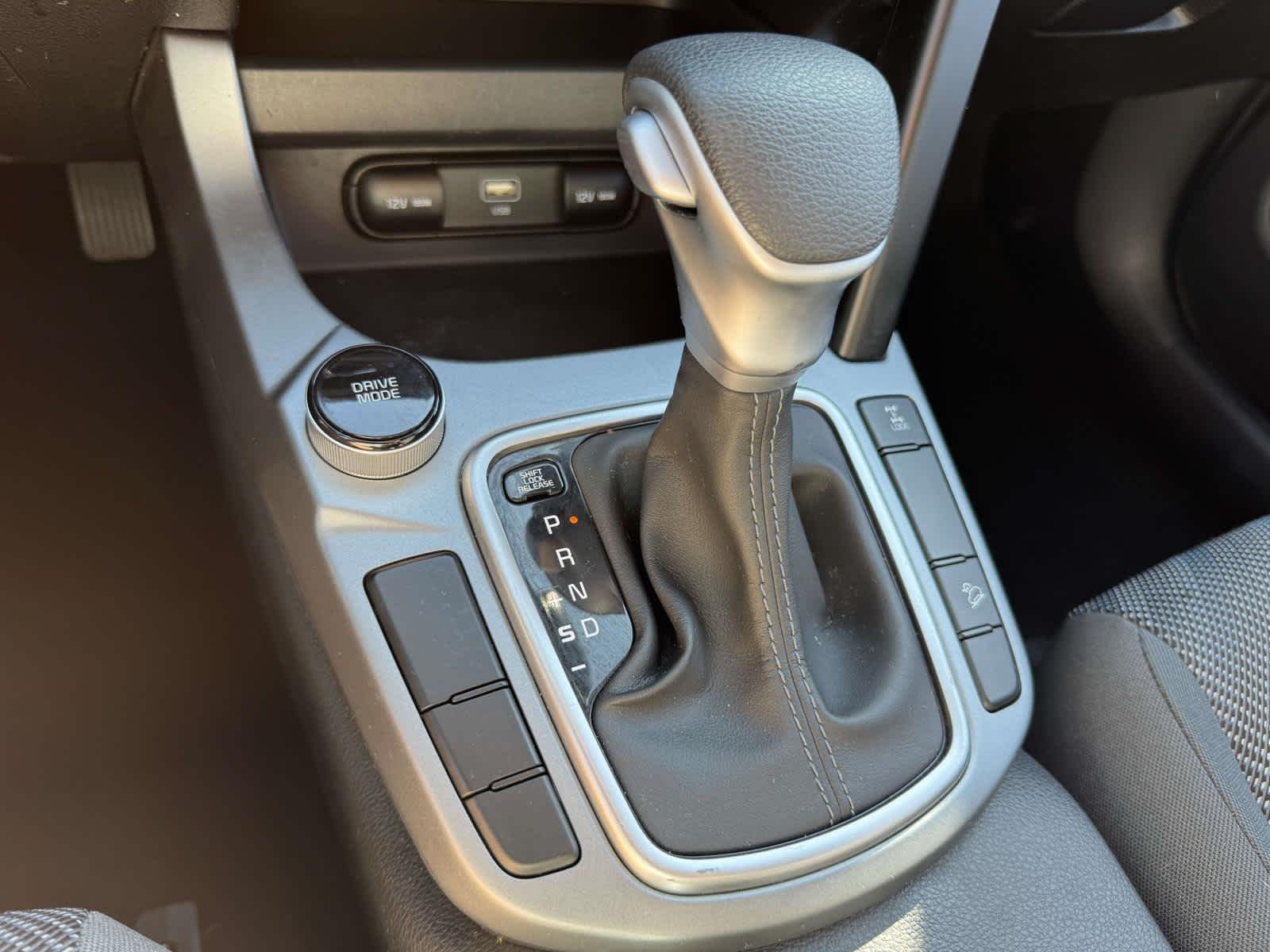Used 2024 Neptune Blue Kia LX image 31