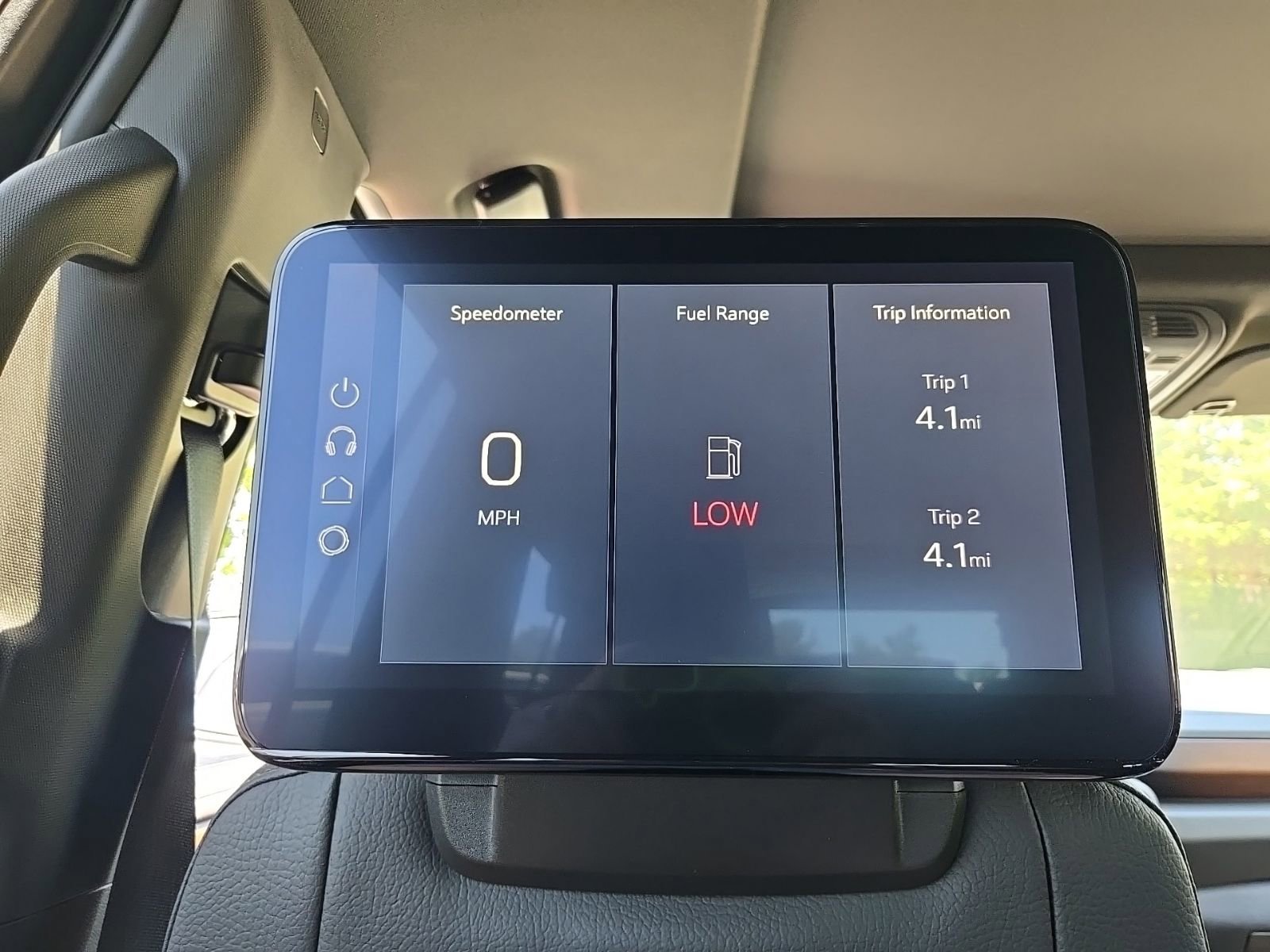 2026 GMC Yukon XL Denali - Photo 30