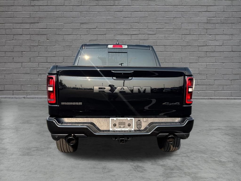 New 2026 Diamond Black Crystal Pearl-Coat Exterior Paint RAM Big Horn/Lone Star image 4