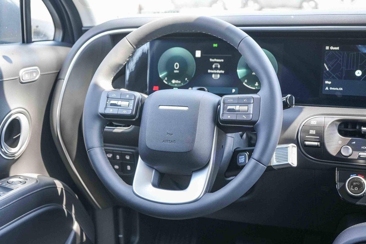 New 2026 Gray Hyundai SEL Premium image 16