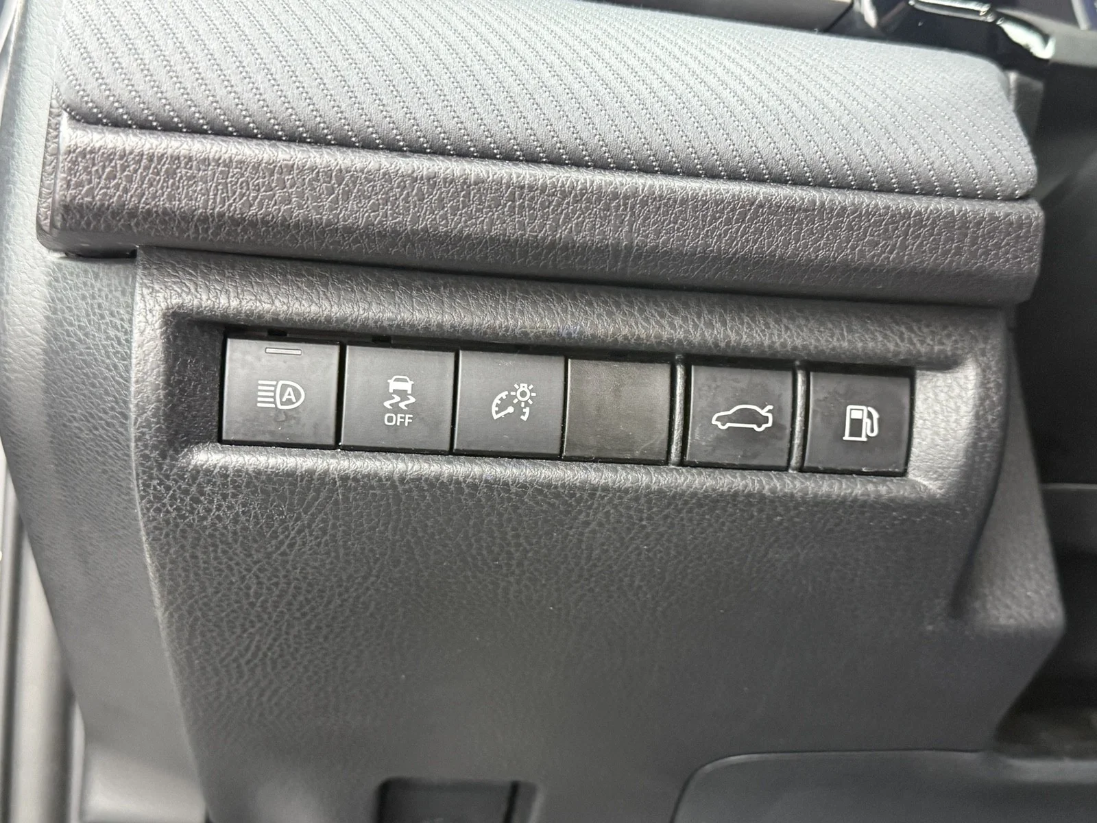 Used 2025 Underground Toyota SE image 25