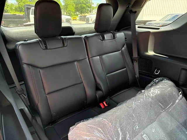 New 2026 White Ford Tremor image 31