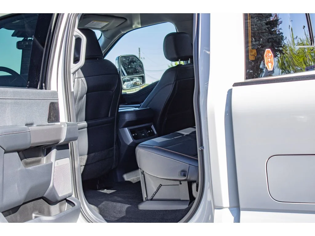 New 2026 Star White Metallic Tri-Coat Ford LARIAT image 17