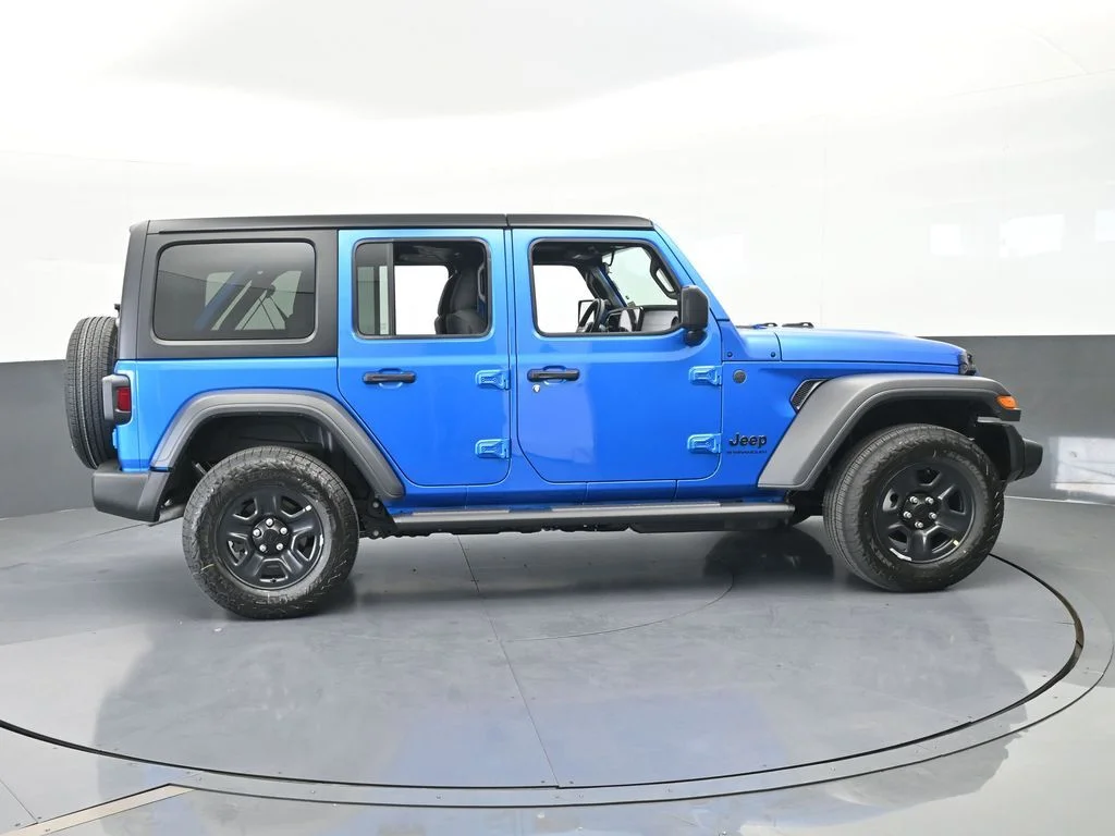 New 2026 Hydro Blue Pearl-Coat Exterior Paint Jeep Sport image 7