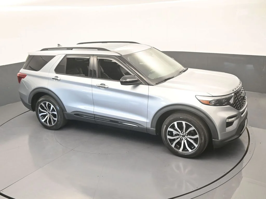 2023 Ford Explorer ST - Photo 60