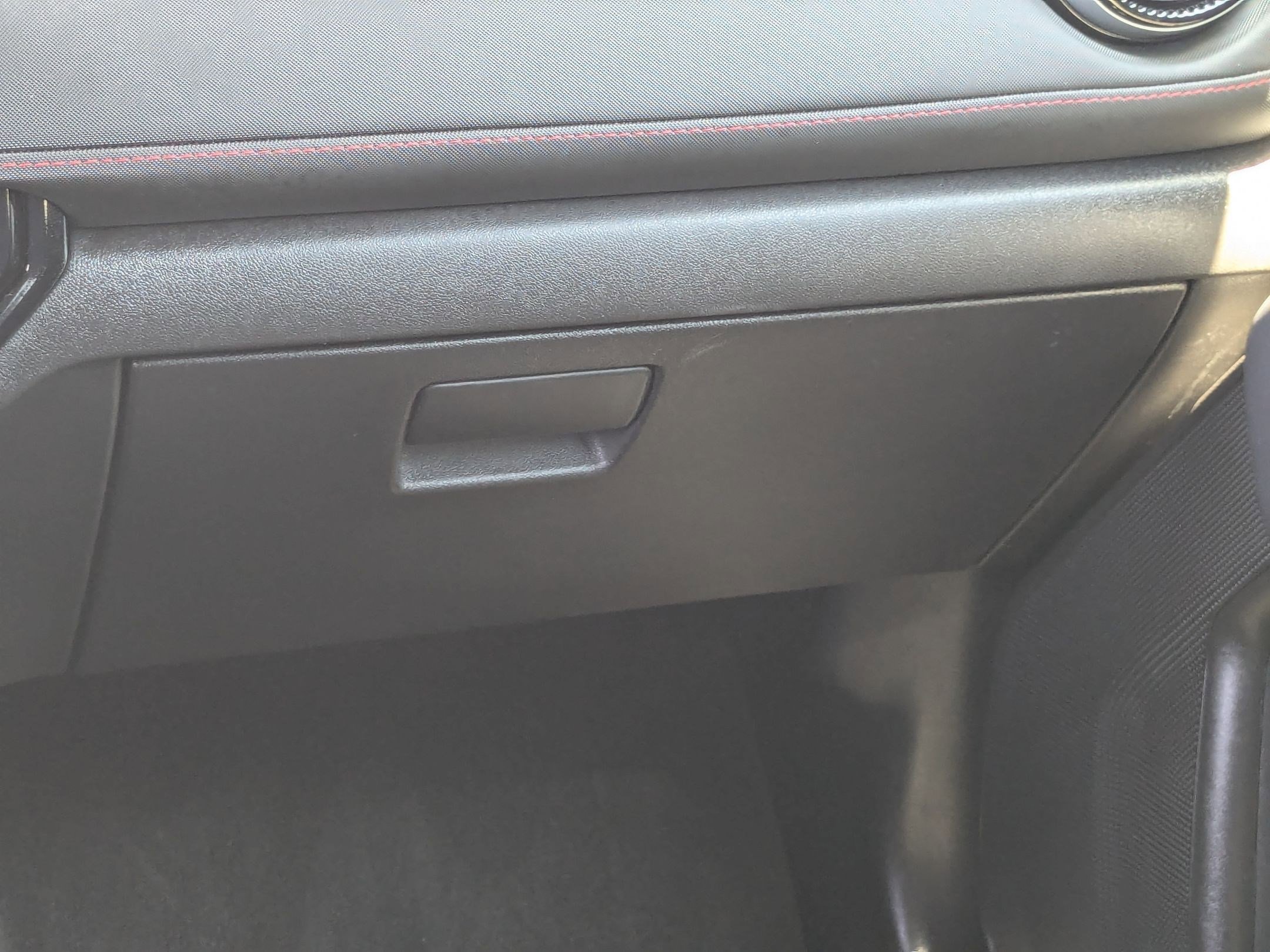 Certified Used 2025 Sterling Gray Metallic Chevrolet Z71 image 28
