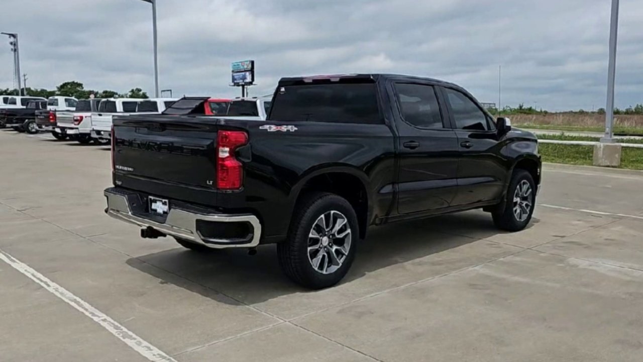 New 2026 Black Chevrolet LT image 47
