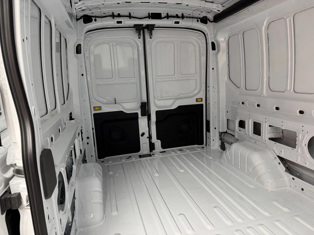 New 2026 Oxford White Ford Cargo Van image 31