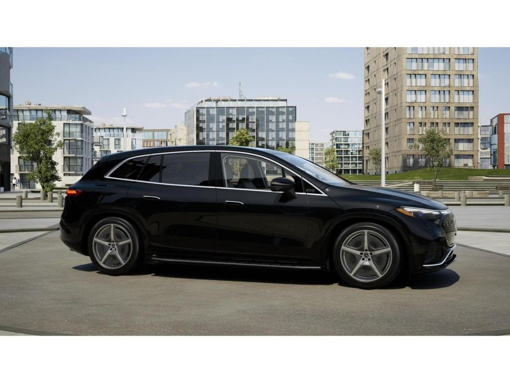 Certified Used 2023 Obsidian Black Mercedes-Benz 580 4MATIC® image 14