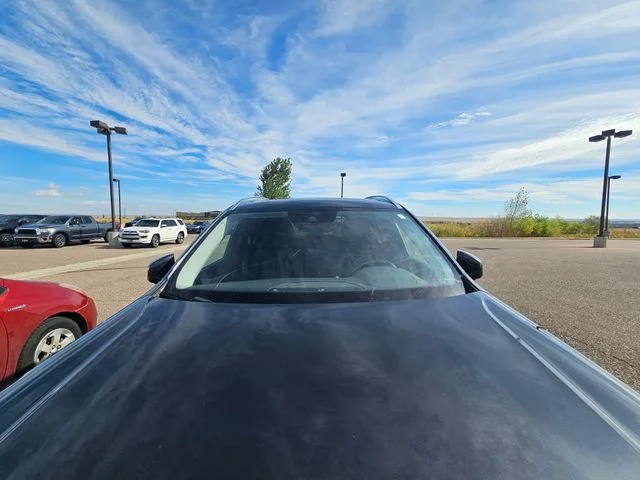 Used 2021 Gray Metallic Volvo T5 Momentum image 4
