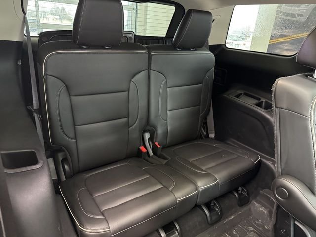 Used 2021 White GMC Denali image 10