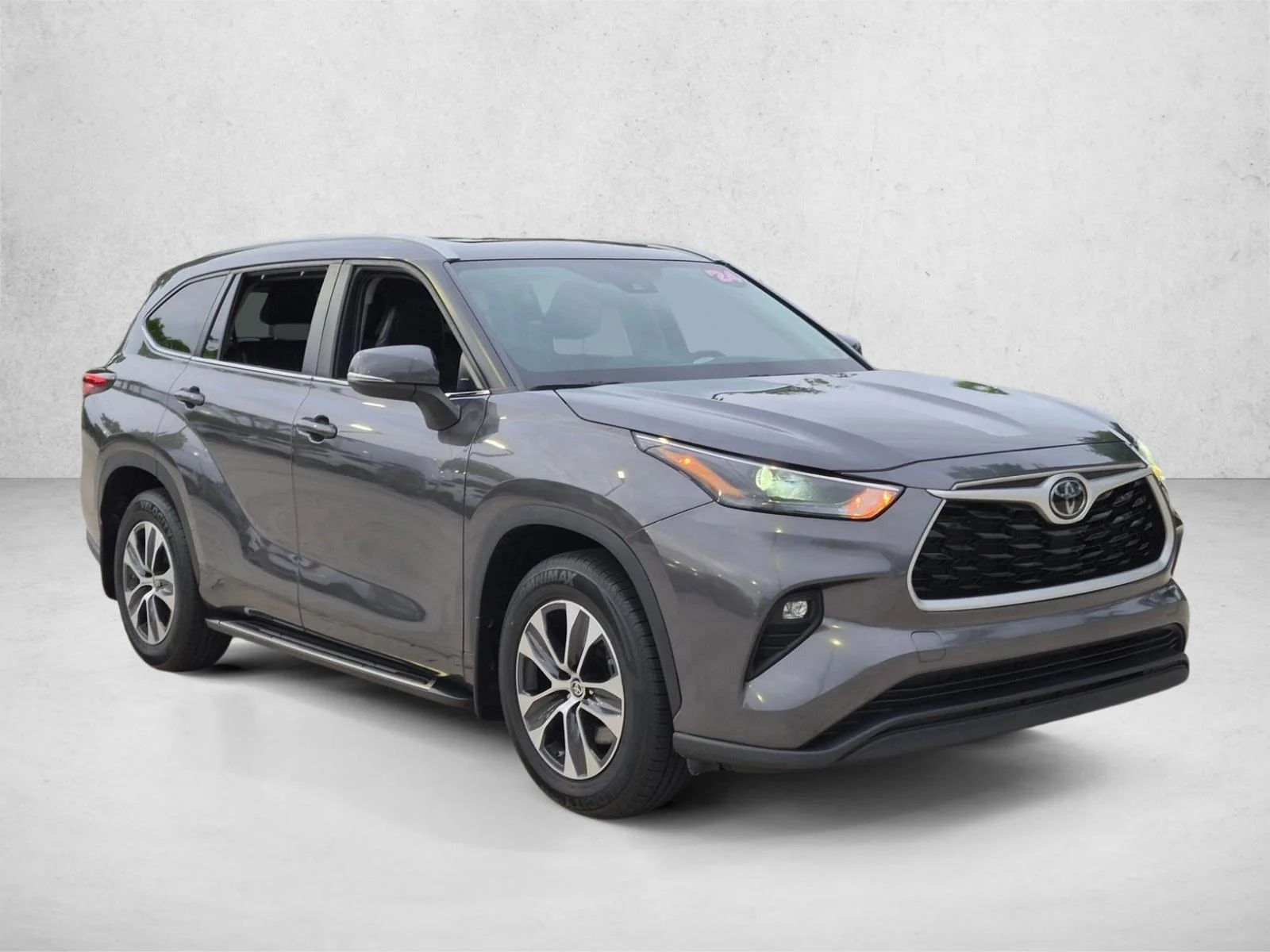 Used 2024 Magnetic Gray Metallic Toyota XLE image 3